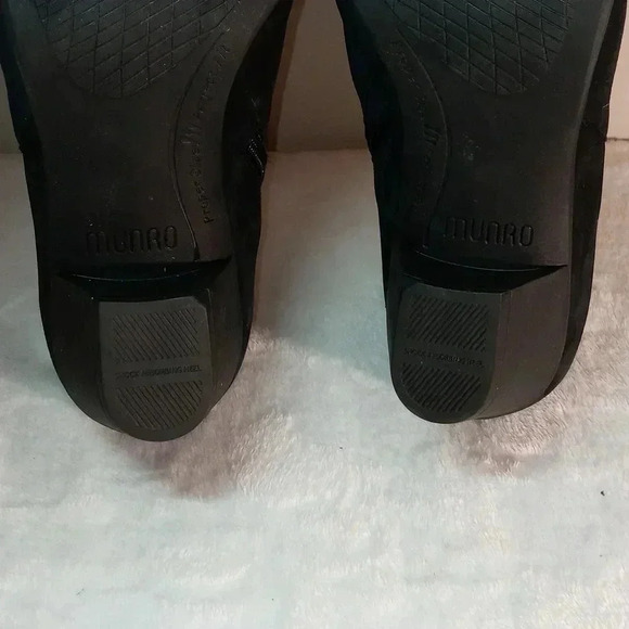 Munro Jackson heel ankle boot - Picture 5 of 6